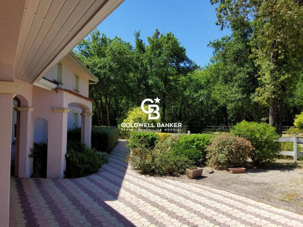 Domaine exceptionnel avec étang à Mios, Proximité Bassin d'Arcachon