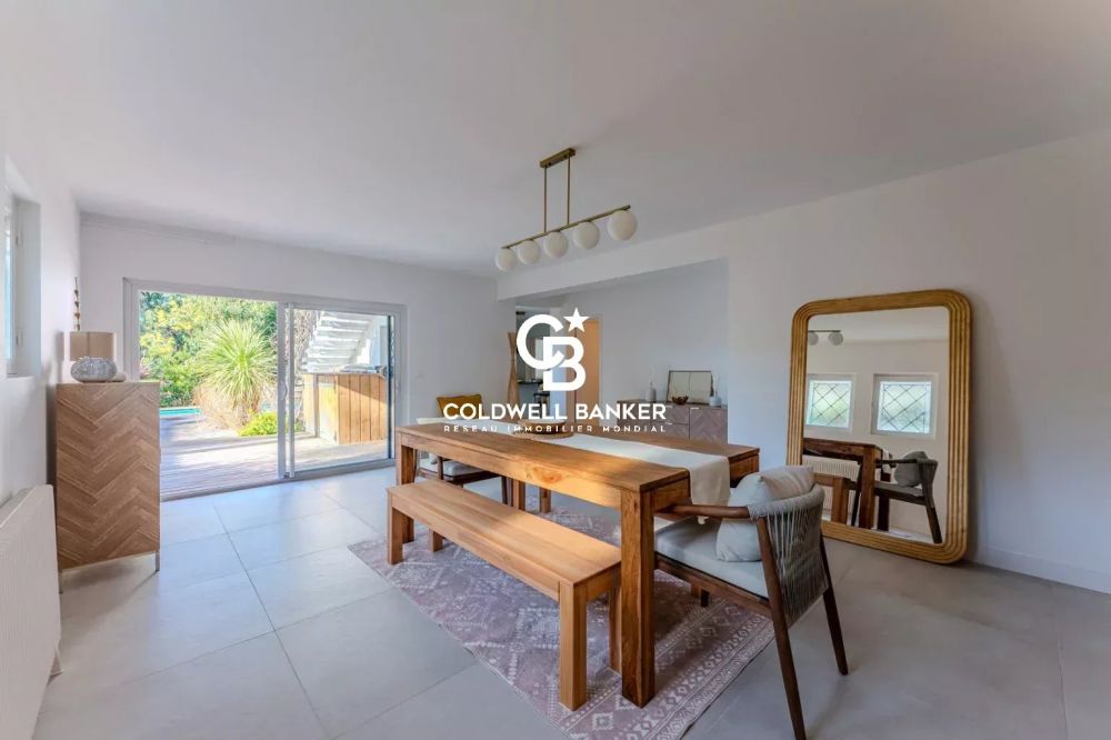 Maison à vendre Arcachon Abatilles - villa rénovée avec piscine et jardin paysagé