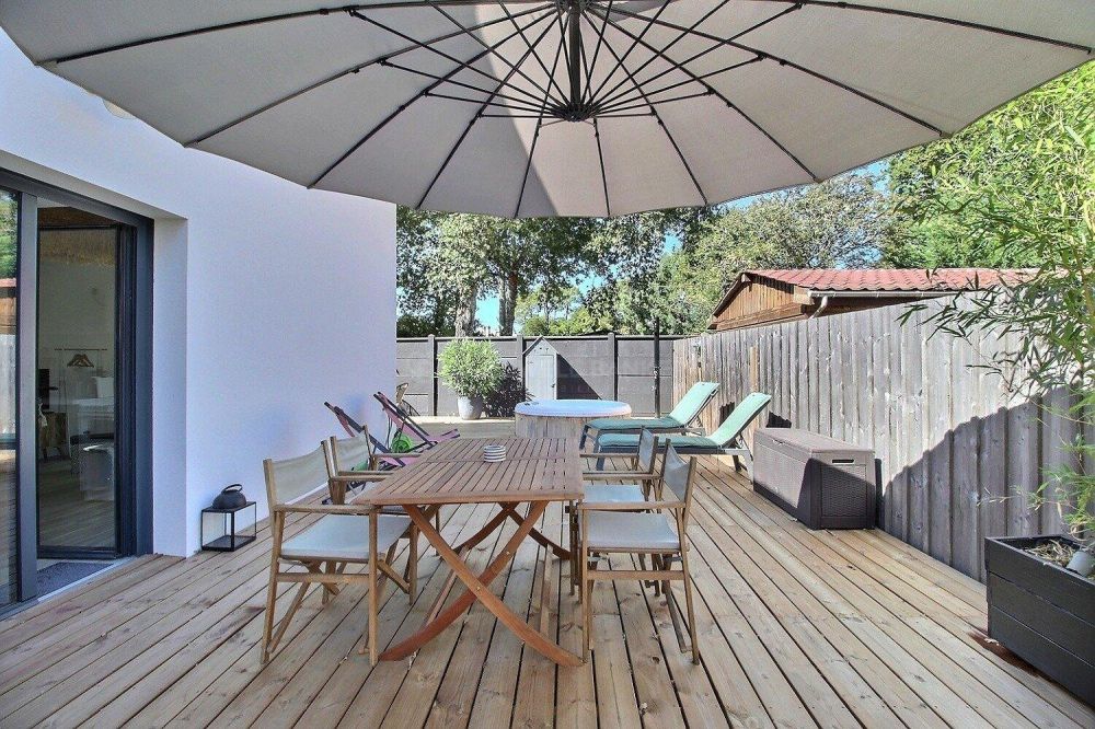 Villa rénovée avec piscine et dépendance - Andernos-les-Bains