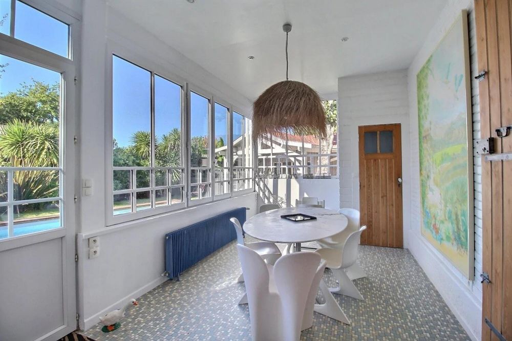 Arcachonnaise rénovée avec piscine proche plage - Arès