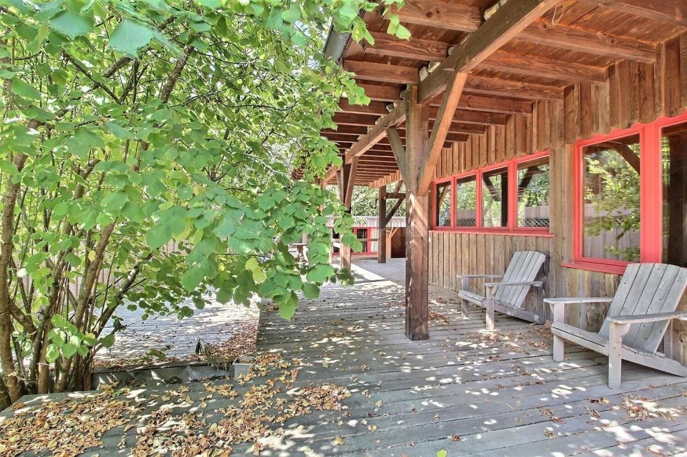 Propriété de trois maisons en bois dans la forêt - Andernos-les-Bains