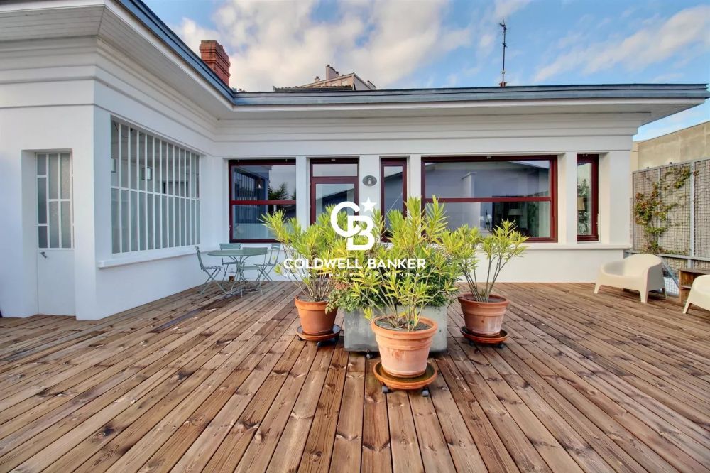 Appartement à vendre à Bordeaux Chartrons - 180 m², 3 chambres, terrasse 74 m², possibilité appartement indépendant