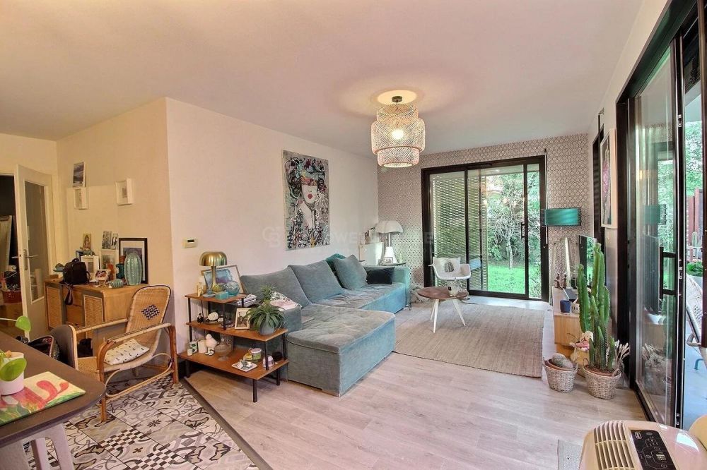 Appartement familial rénové avec terrasse - Bordeaux Caudéran
