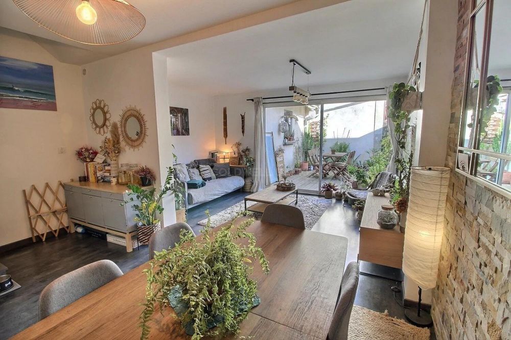 Maison 2 chambres avec terrasse - Bordeaux centre quartier Ornano