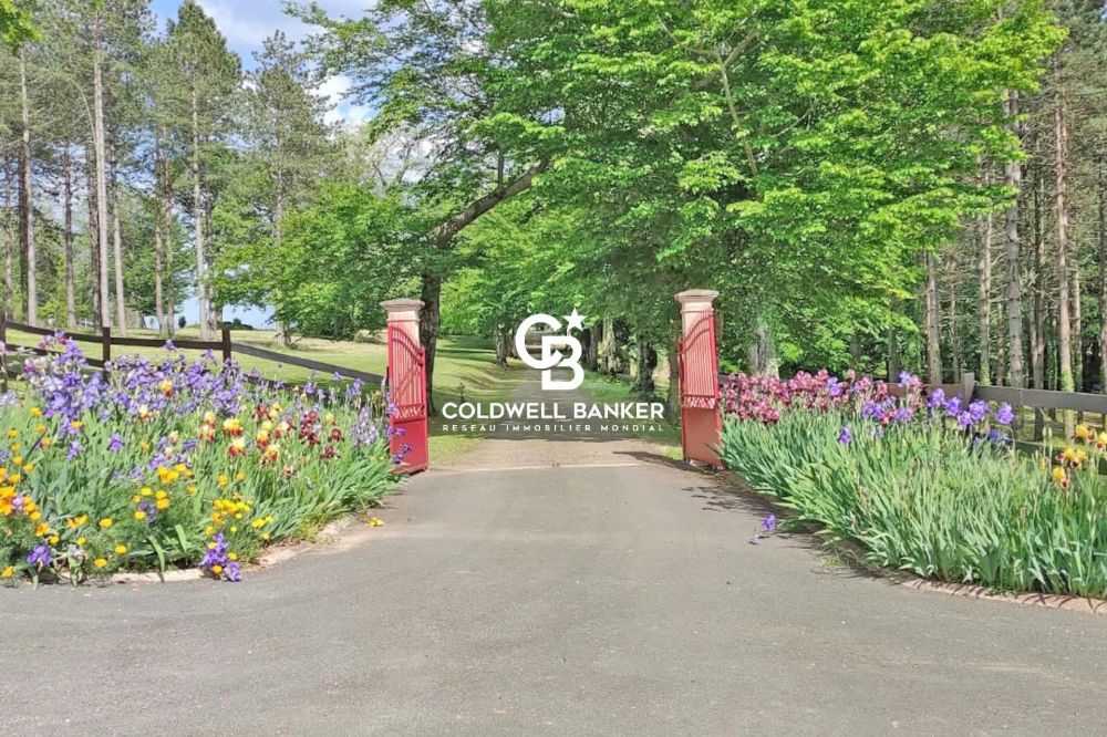 Propriété d’exception à vendre à Bergerac - Domaine du XVIIe siècle sur 24 hectares