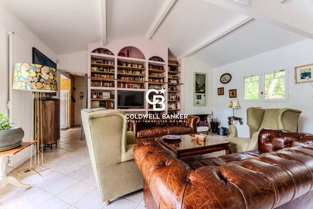 Maison à vendre à Arcachon Abatilles - 4 chambres et grande piscine