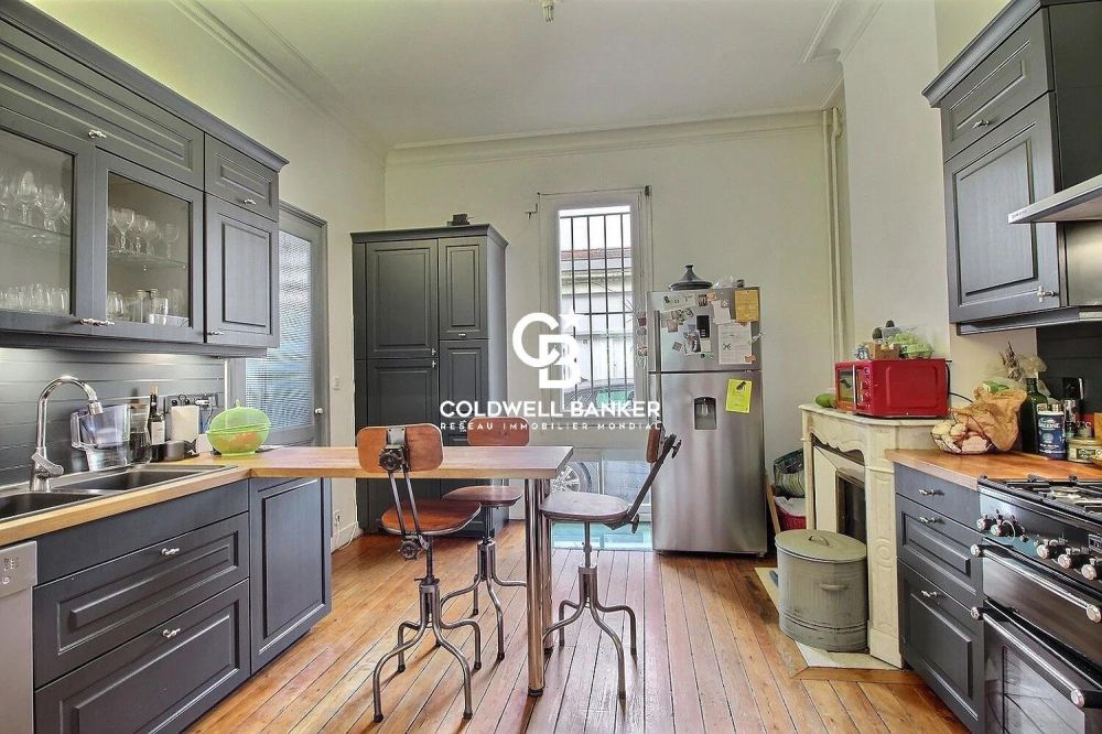 Maison en pierre Bordelaise avec jardin et dépendance -  Bordeaux Nansouty