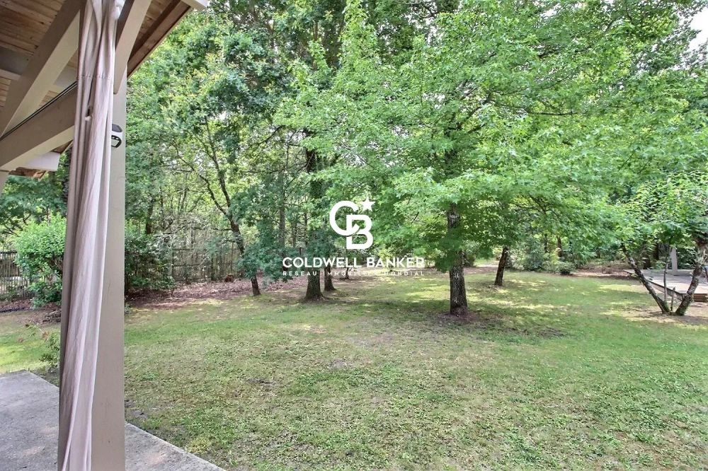 Maison de plain pied rénovée avec dépendance à vendre Lège-Cap-Ferret