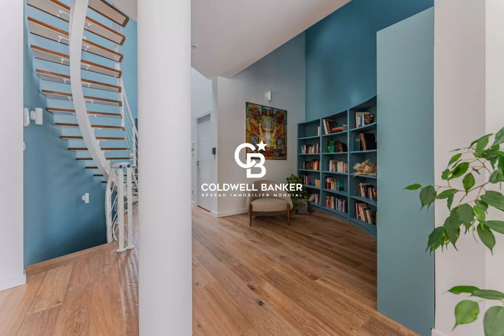 Propriété comprenant 2 villas à proximité de la plage Pereire à Arcachon