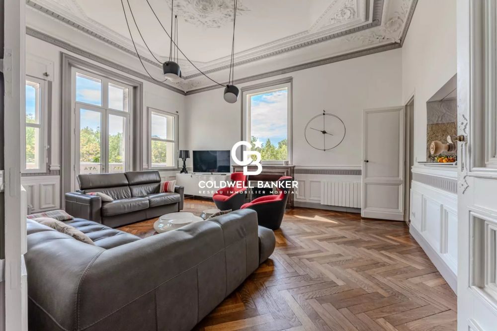 Appartement à vendre Arcachon proche Pereire – prestations haut de gamme, plage à pied