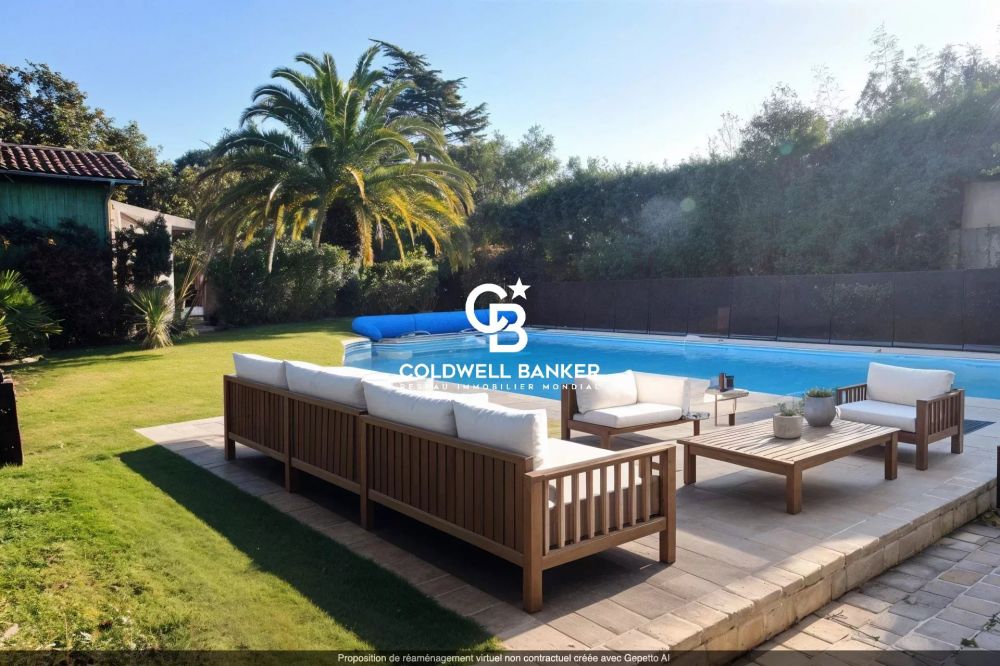 Maison à vendre au Bouscat - 4 chambres, jardin paysager, piscine et tram D à 400 m 