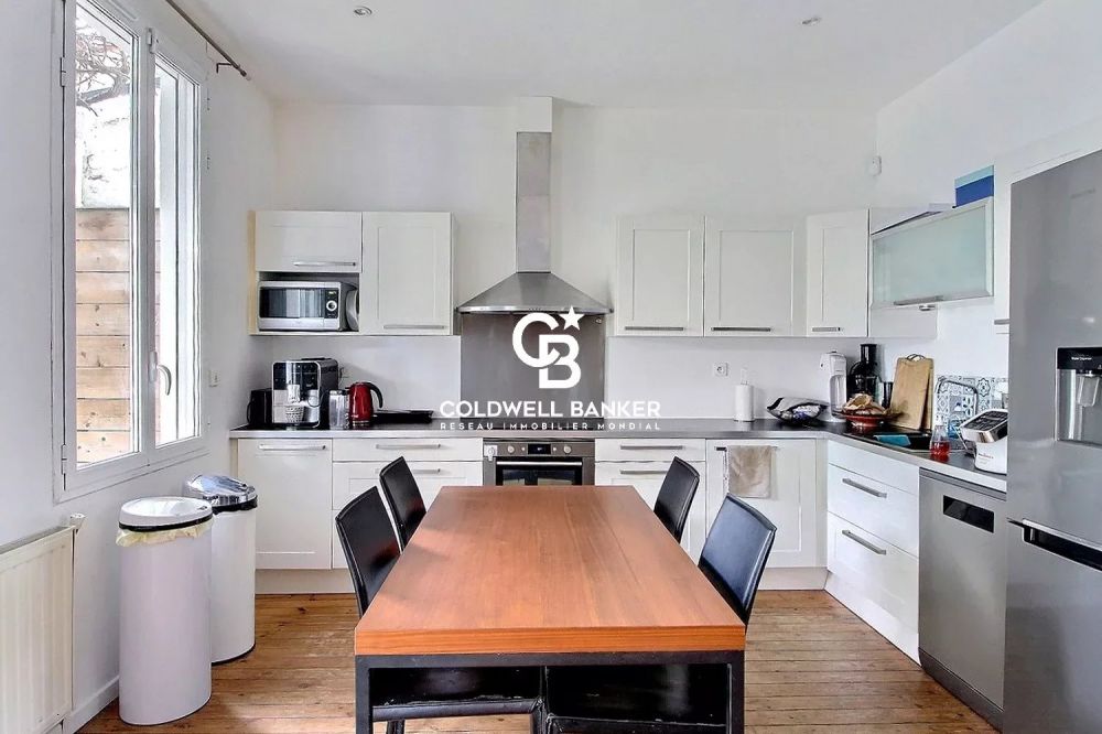 Echoppe rénovée avec terrasse à vendre proche Barrière Saint Genès Bordeaux - Talence