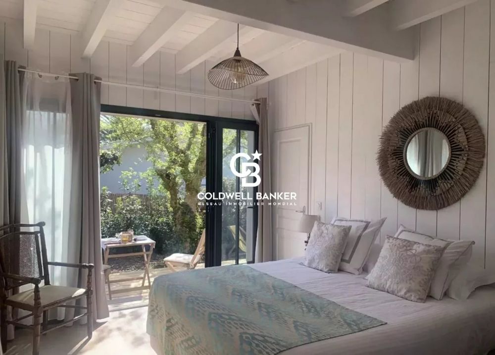 Belle villa bois récente avec piscine et vue bassin à vendre Cap Ferret Claouey