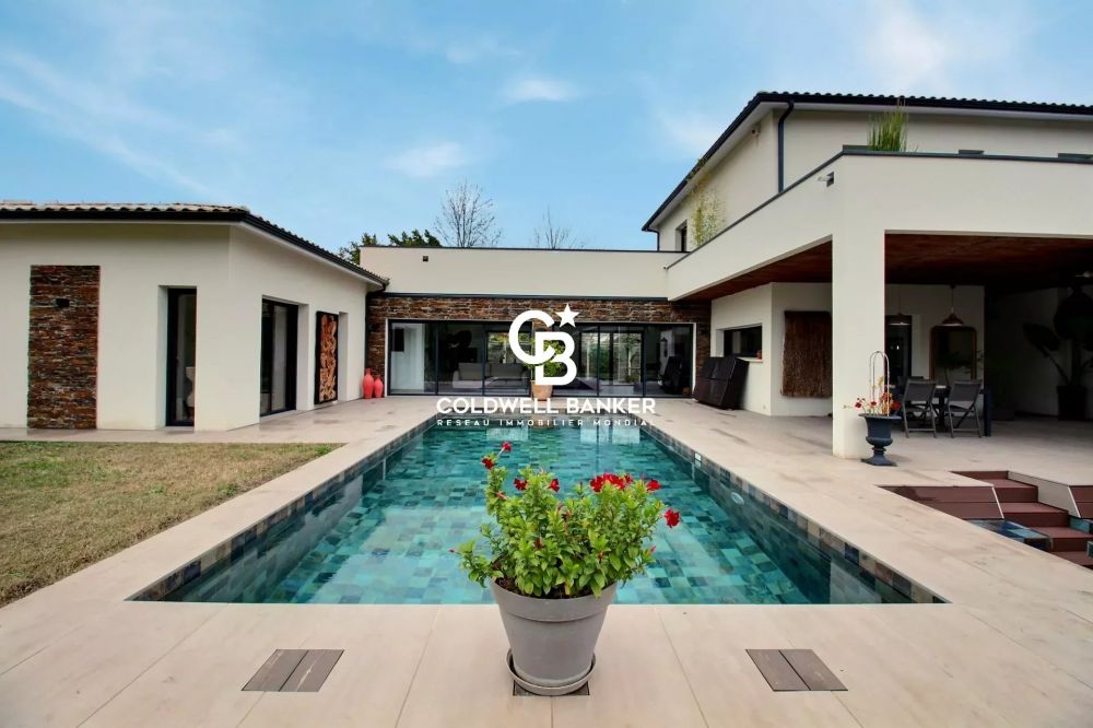Maison contemporaine d'exception avec piscine Pessac Centre