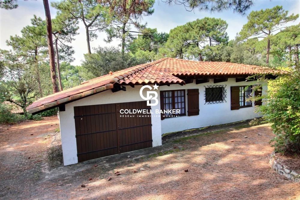 Maison à vendre à Pyla-sur-Mer – plain-pied de style Gaume à rénover proche plage avec triple exposition