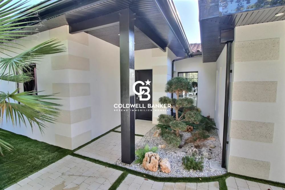 Belle maison neuve avec piscine à vendre Parentis-en-Born 