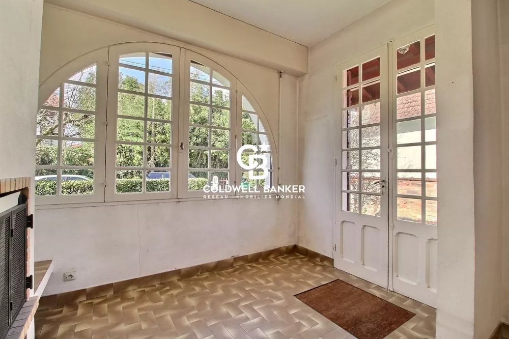 Maison basco-landaise à rénover au cœur d'Andernos