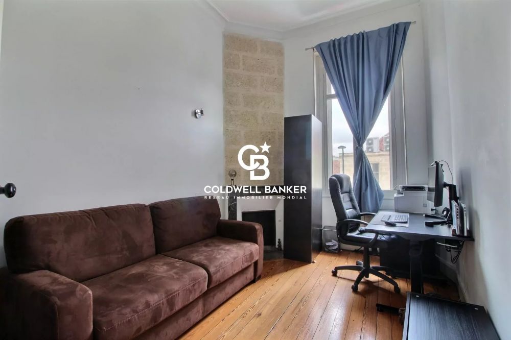 Appartement rénové avec 3 chambres et terrasse Bordeaux Chartrons
