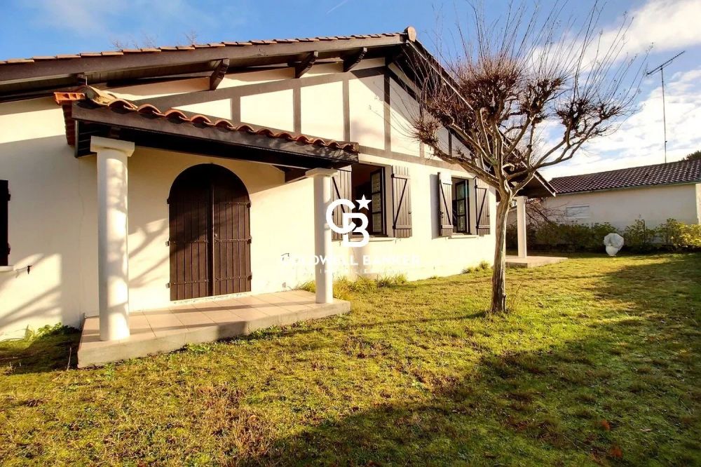 Villa néo basque rénovée quartier Falgouet à Andernos-les-Bains