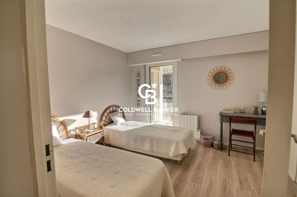 Appartement lumineux T3 avec balcon Arcachon Ville de Printemps