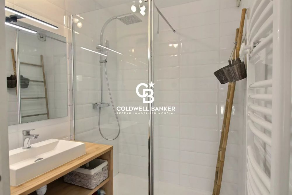 Appartement lumineux T3 avec balcon Arcachon Ville de Printemps