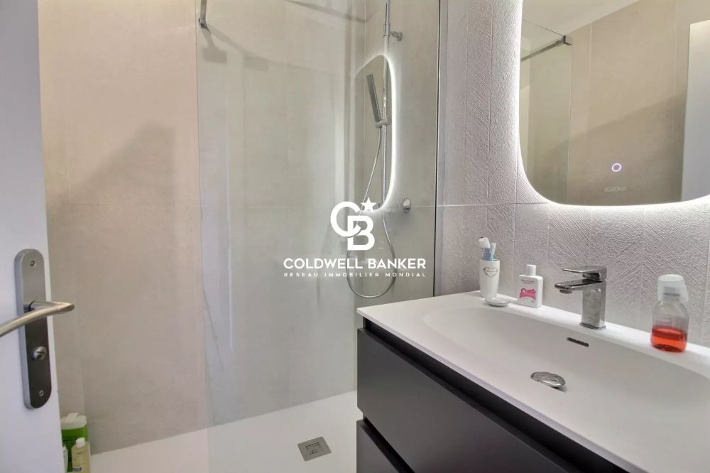 Élégant T3 rénové avec vue bassin à vendre quartier Pereire à Arcachon