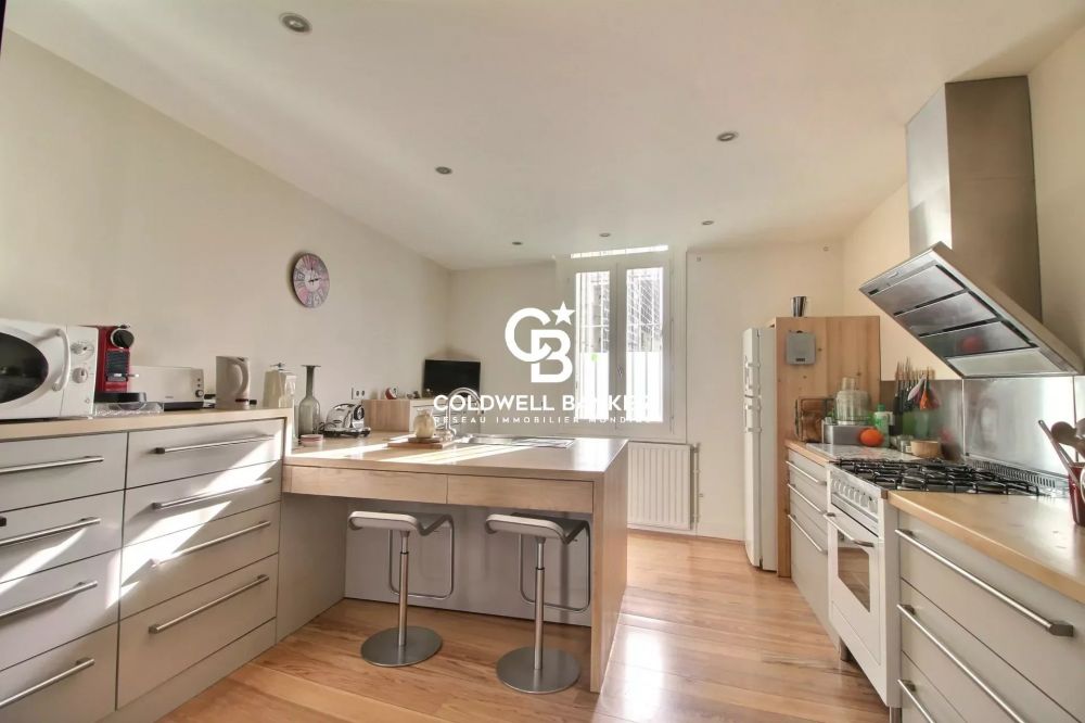 Double échoppe avec jardin, piscine, garage et dépendance Bordeaux