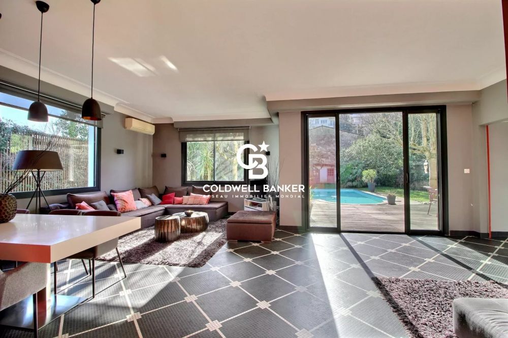 Maison familiale avec piscine, grand jardin et double garage Le Bouscat 