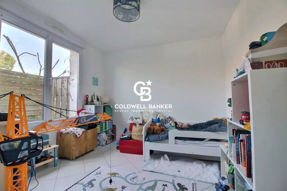 Maison traditionnelle avec dépendance, proche centre-ville et gare La Teste de Buch 