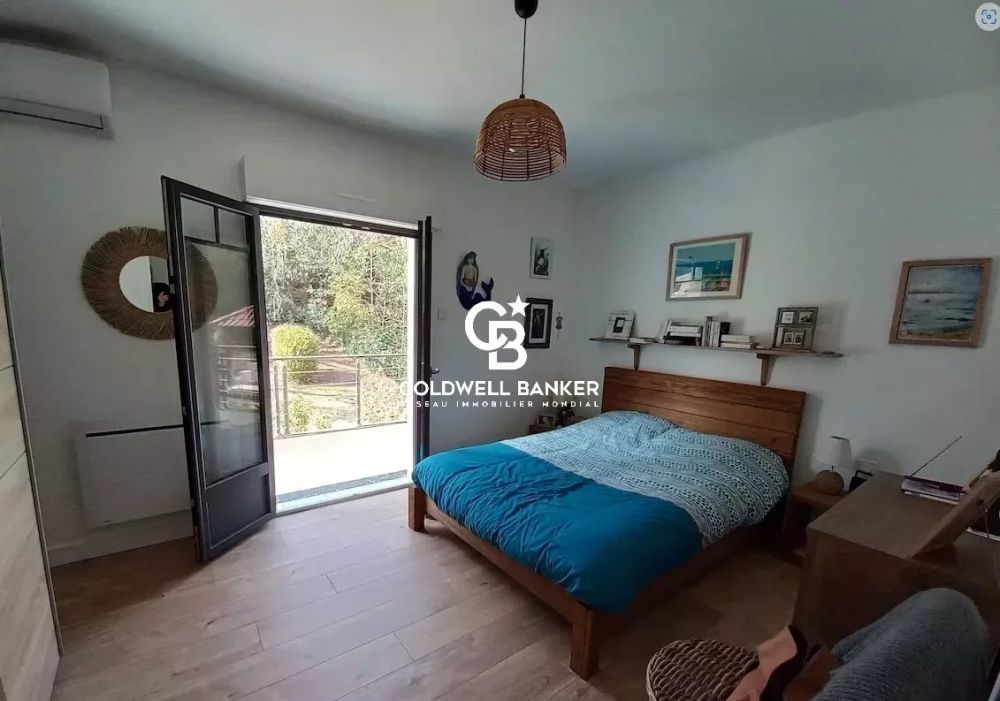 Villa familiale rénovée avec piscine et accès direct au Golf d'Arcachon