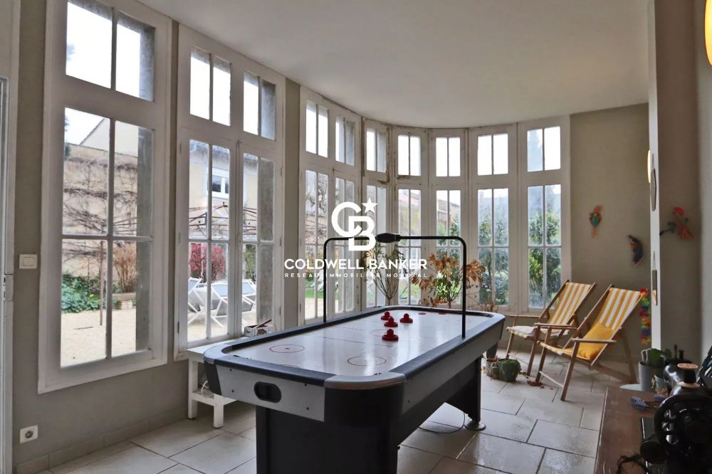 Maison à vendre à Bergerac hypercentre - avec jardin, piscine et potentiel locatif