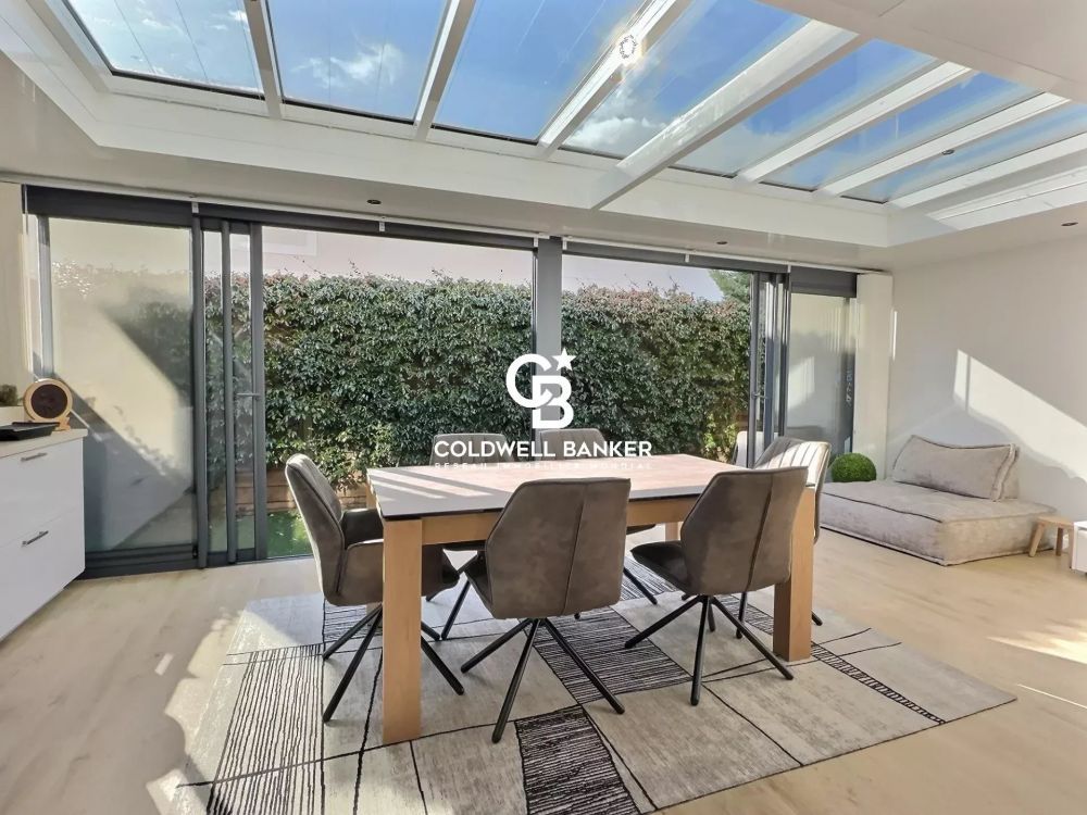 Charmante maison familiale proche tram et écoles à vendre à Bruges