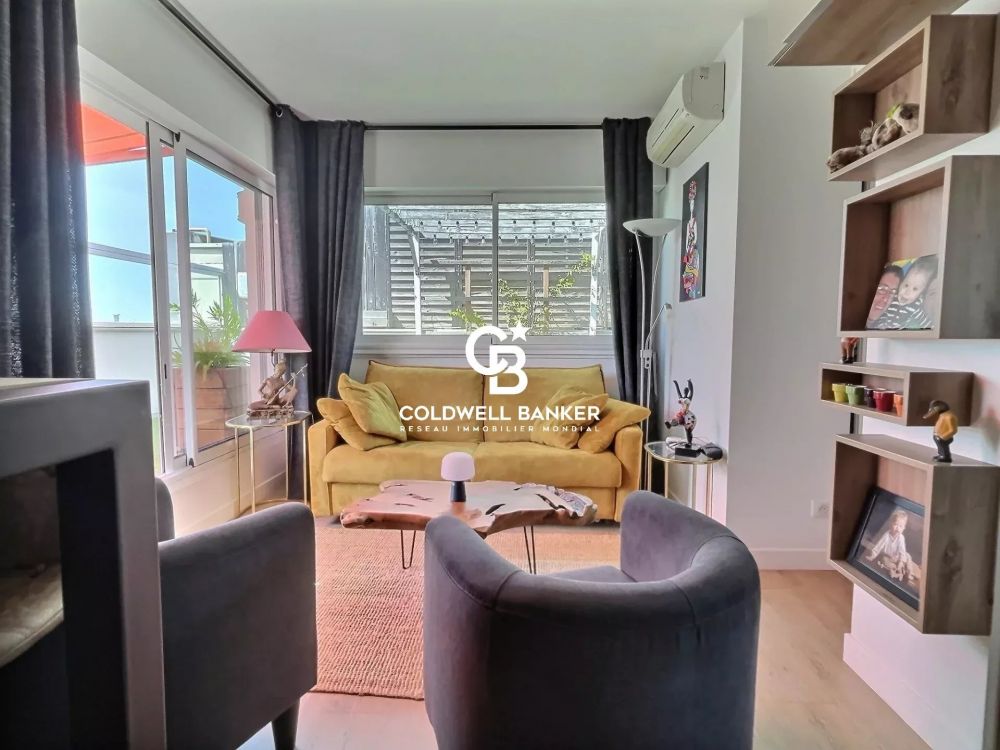 Appartement avec grande terrasse au coeur d'Arcachon