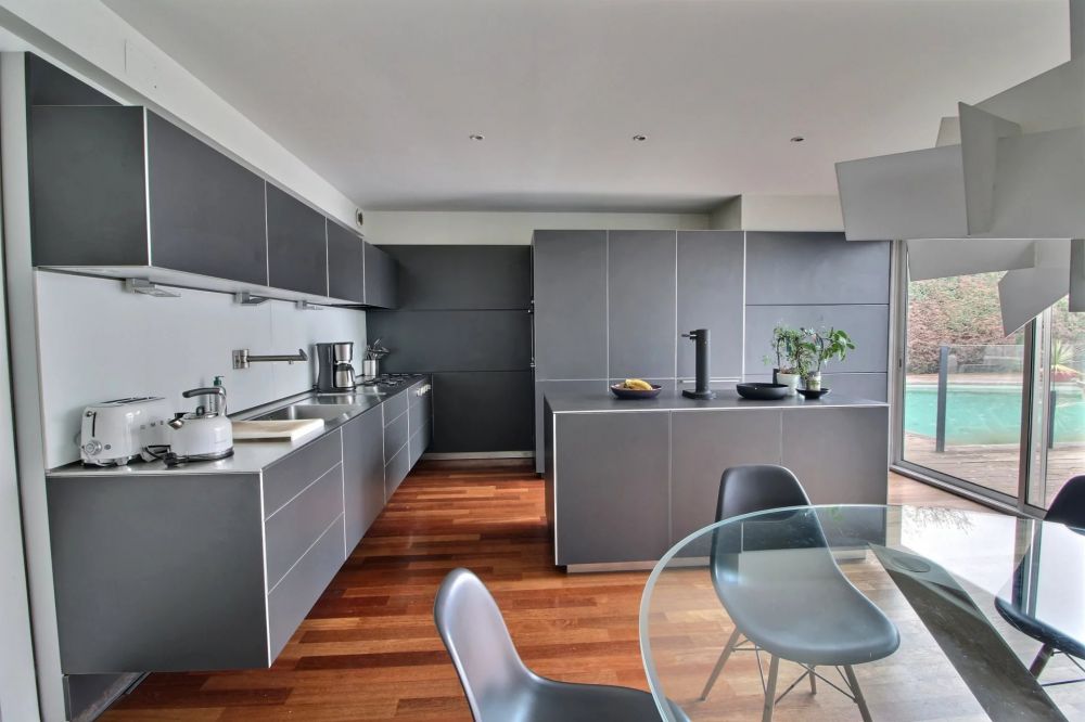 Maison familiale 4 chambres avec piscine proximité Tram D - Le Bouscat