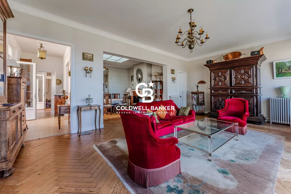 Ensemble immobilier de deux villas en première ligne à Arcachon