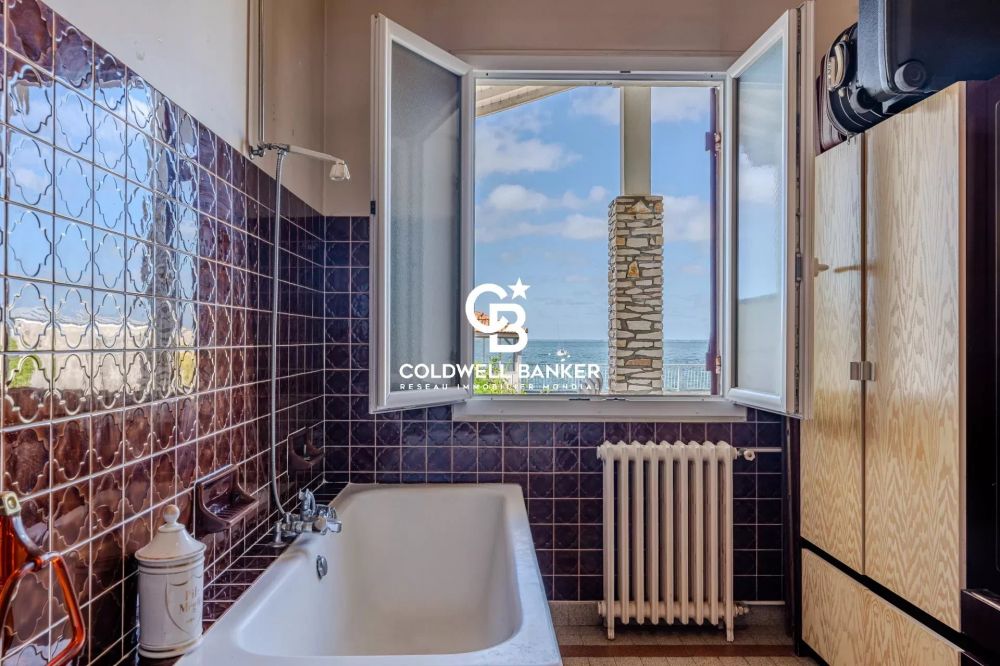 Ensemble immobilier de deux villas en première ligne à Arcachon