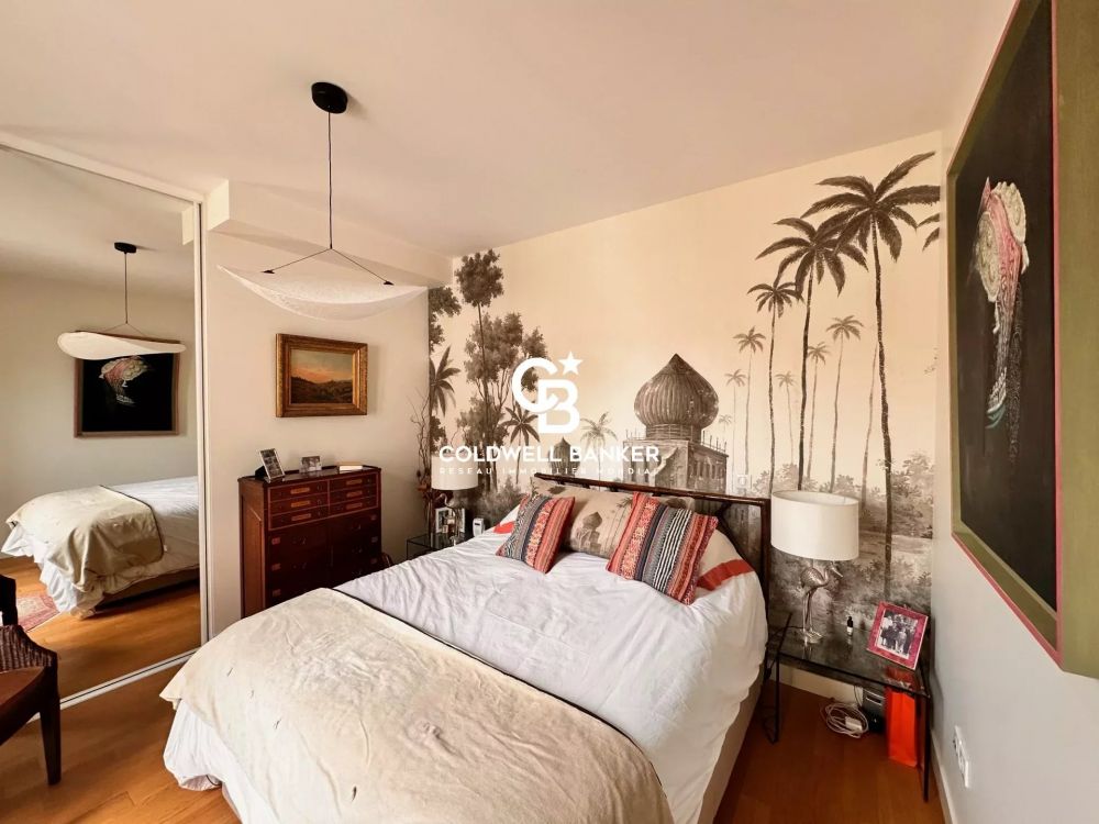 Appartement T3 avec terrasse et parking Bordeaux Centre