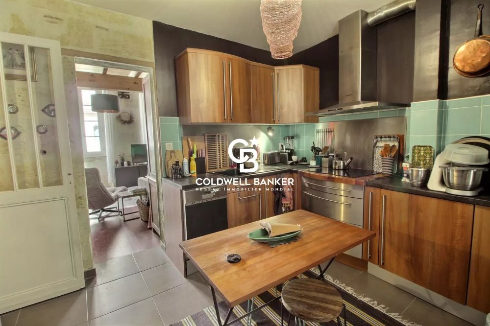 Spacieux appartement T3 à proximité de tram Bordeaux - Saint Michel