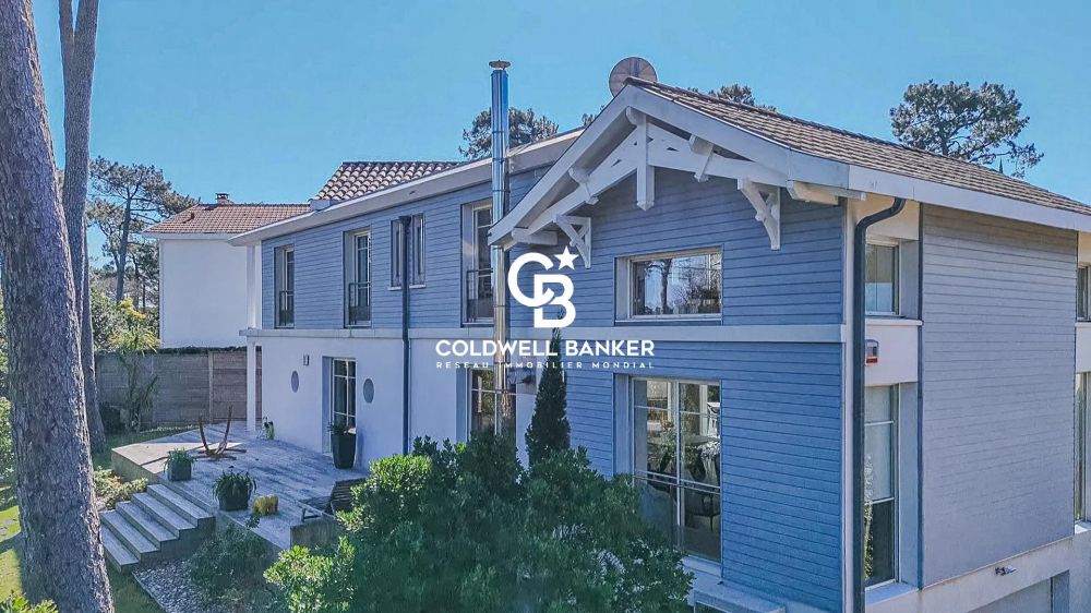 Maison d'architecte à vendre à Arcachon Abatilles - rénovée avec piscine