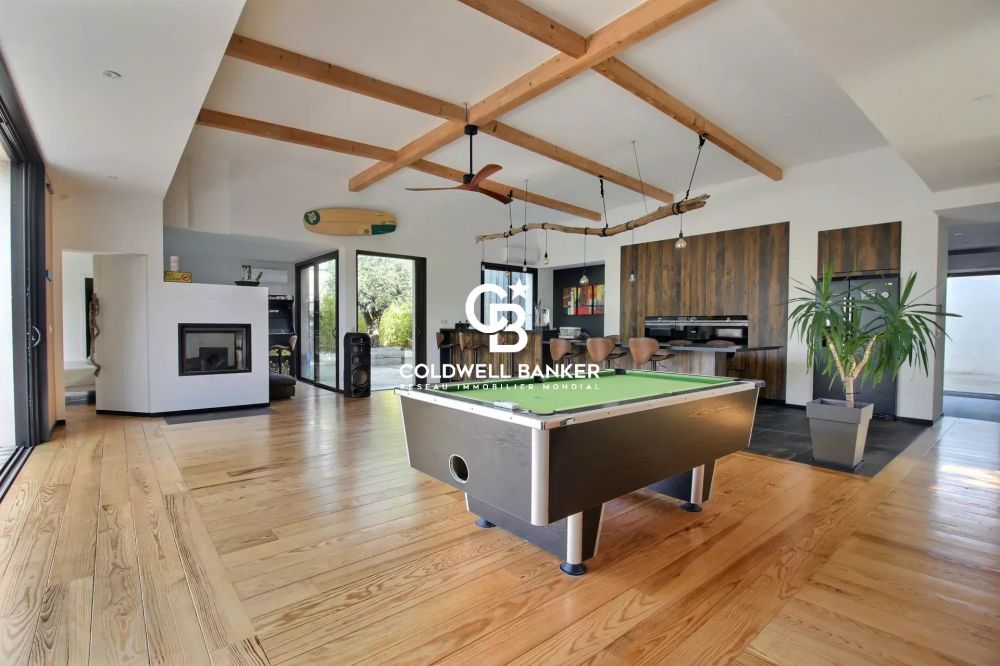 Maison à vendre à Gujan-Mestras - ossature bois, 5 chambres, prestations haut de gamme