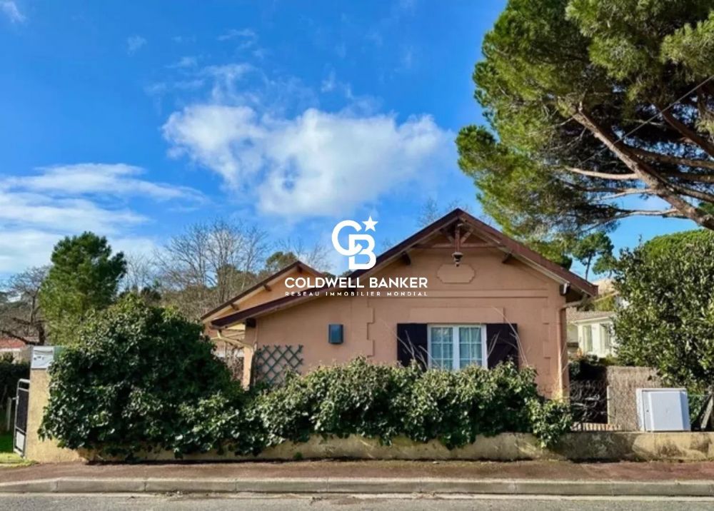 Maison à vendre à Arcachon – projet d’architecte avec permis accepté, proche plage Pereire