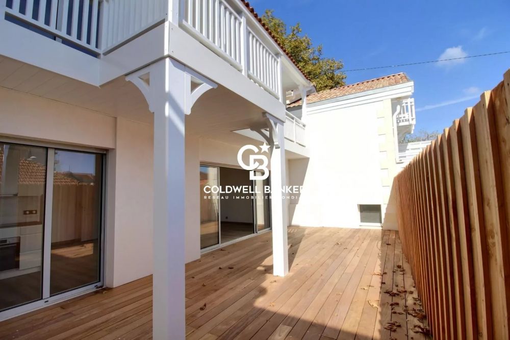 Appartement rénové et emplacement exceptionnel Ville d'Automne - Arcachon