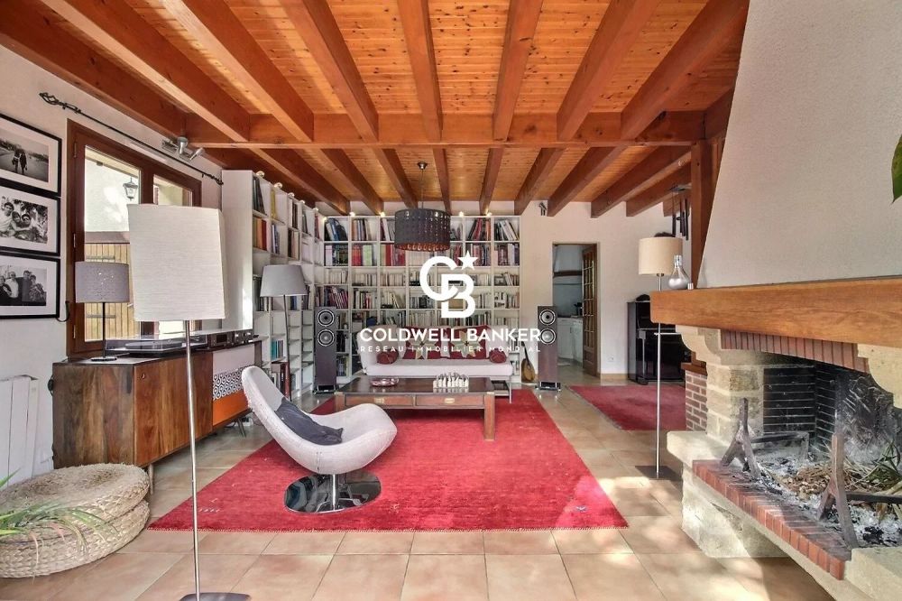 Maison familiale 4 chambres à fort potentiel proche plage - La Hume Gujan-Mestras