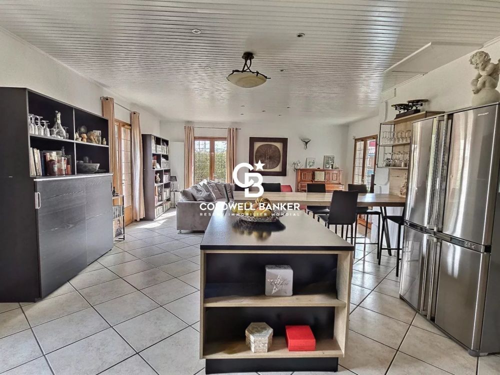 Maison à vendre Biscarrosse-Bourg - spacieuse, de plain-pied avec véranda et 4 chambres