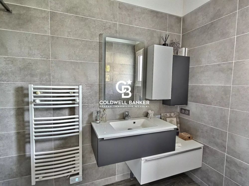 Maison à vendre Biscarrosse-Bourg - spacieuse, de plain-pied avec véranda et 4 chambres