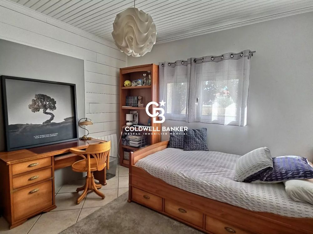 Maison à vendre Biscarrosse-Bourg - spacieuse, de plain-pied avec véranda et 4 chambres