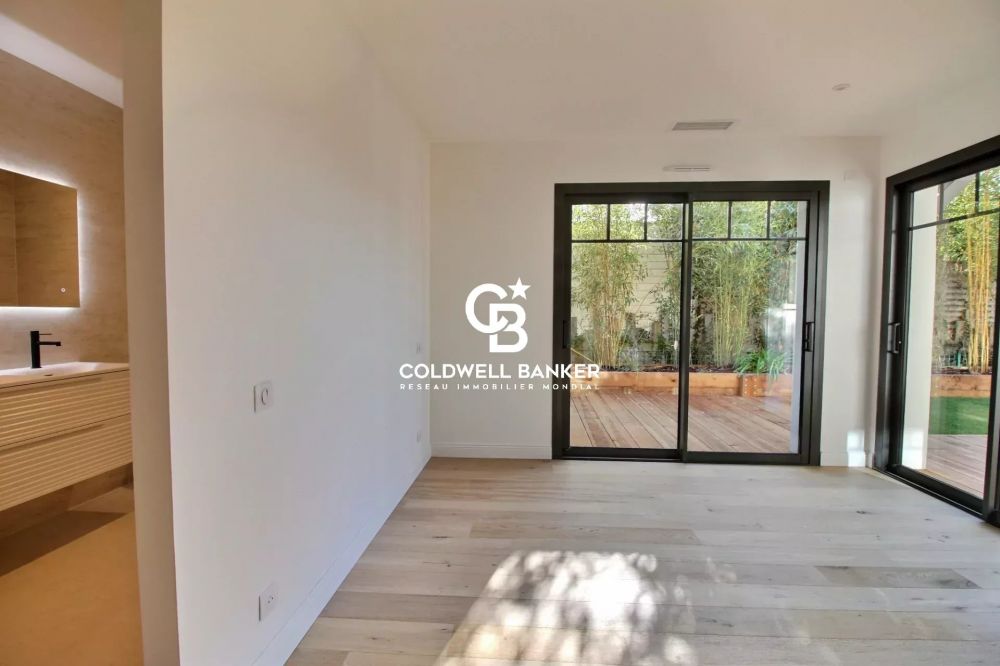 Villa neuve 5 chambres au coeur de la Teste-de-Buch