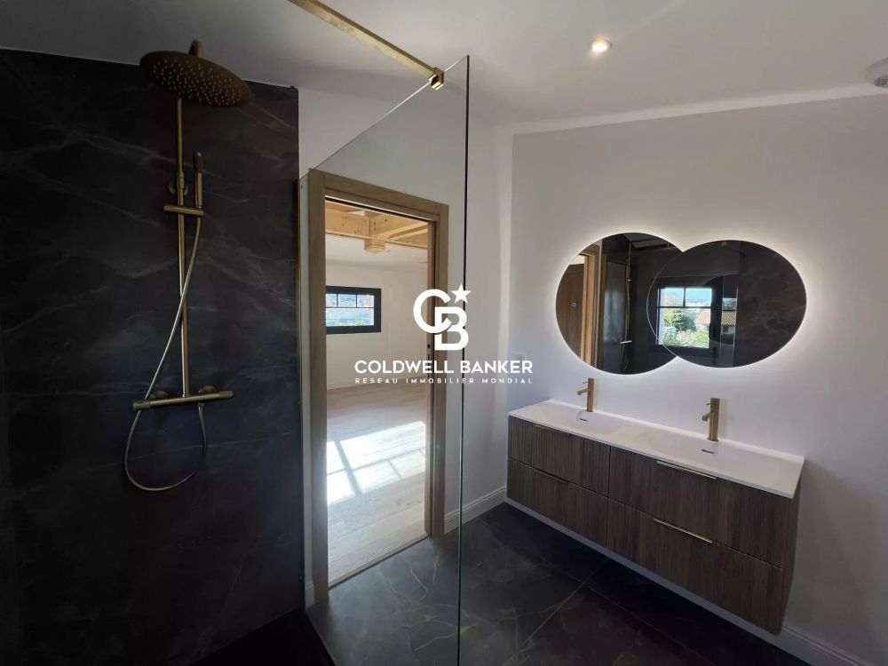 Villa neuve 5 chambres au coeur de la Teste-de-Buch