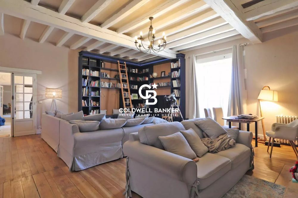 Maison à vendre Périgueux - Chartreuse du 16ème rénovée avec piscine intérieure 