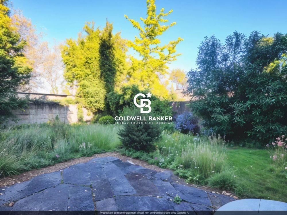 Spacieuse maison de 365 m² avec jardin Bordeaux – Barrière Judaïque